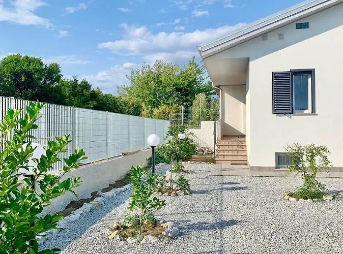 Da Vincenzo * Marina di Davoli